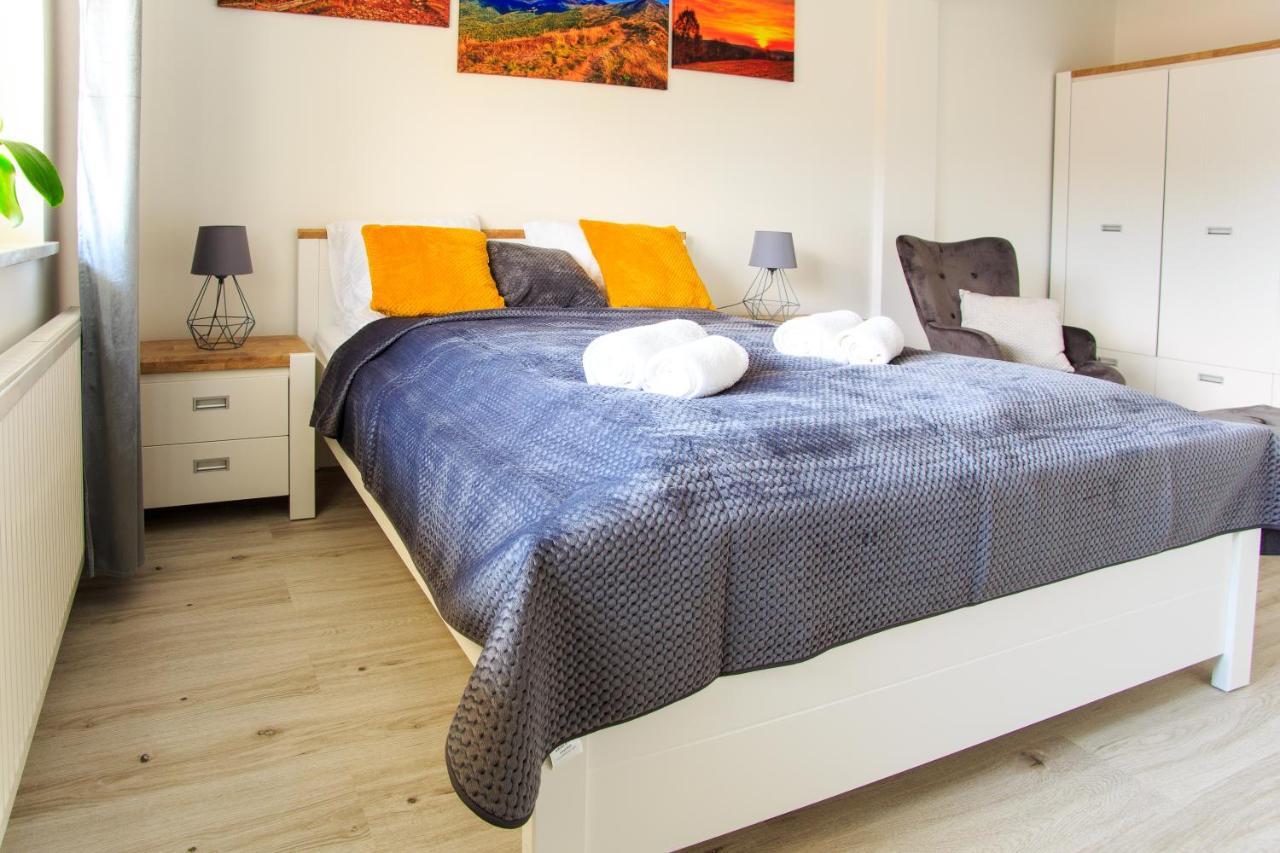 Apartament Rodzinny Lesko Bagian luar foto