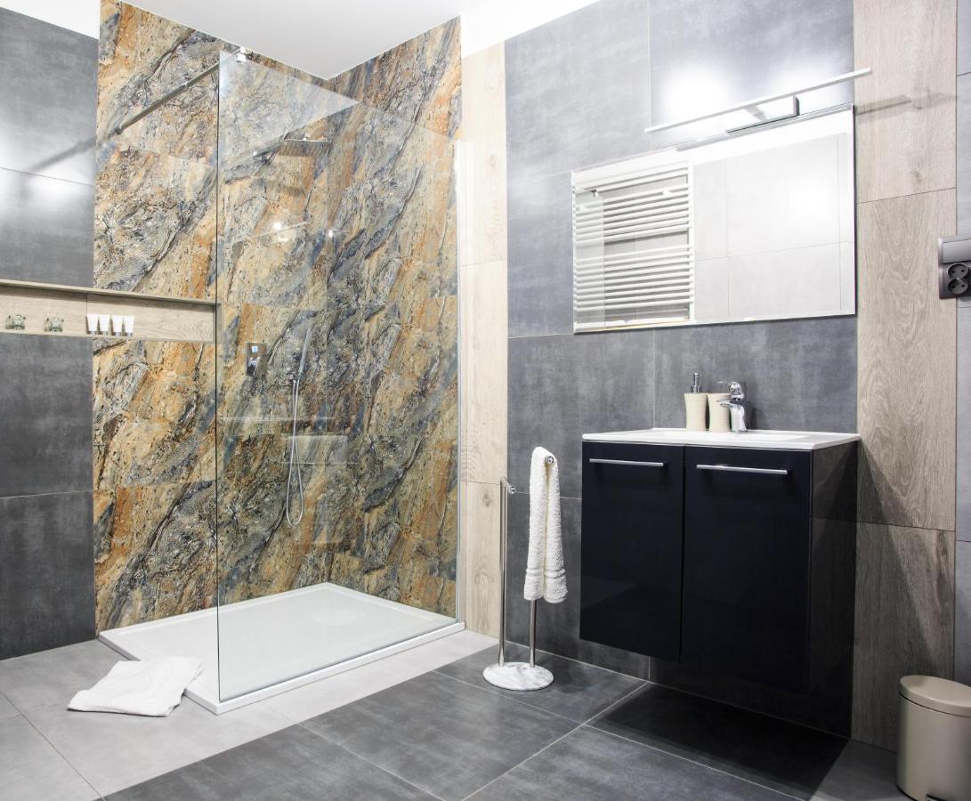Apartament Rodzinny Lesko Bagian luar foto